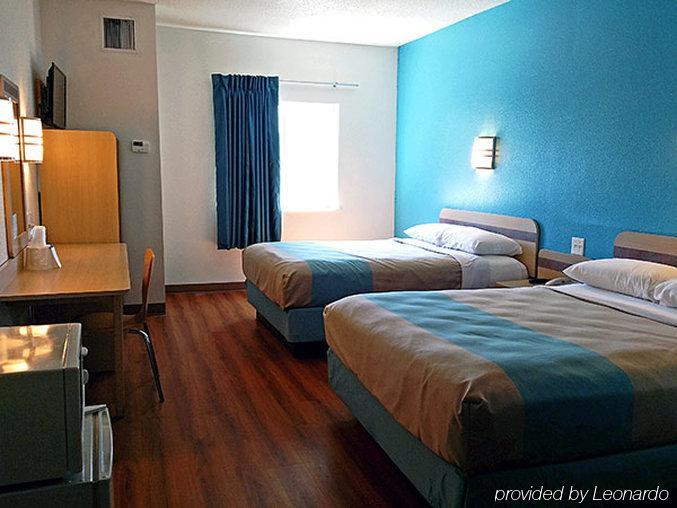Motel 6 New Braunfels Bagian luar foto