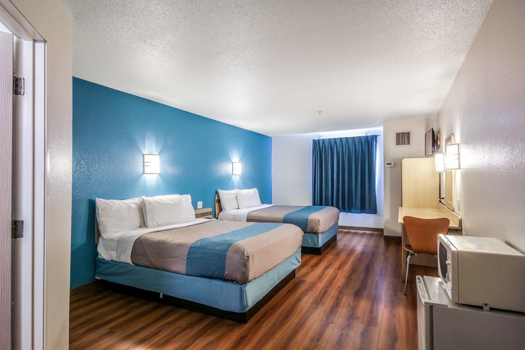 Motel 6 New Braunfels Bagian luar foto