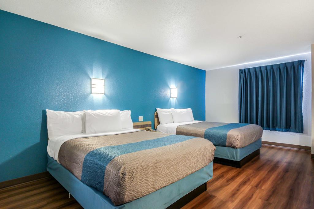 Motel 6 New Braunfels Bagian luar foto