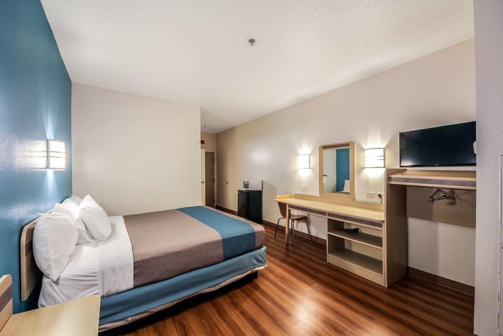 Motel 6 New Braunfels Bagian luar foto