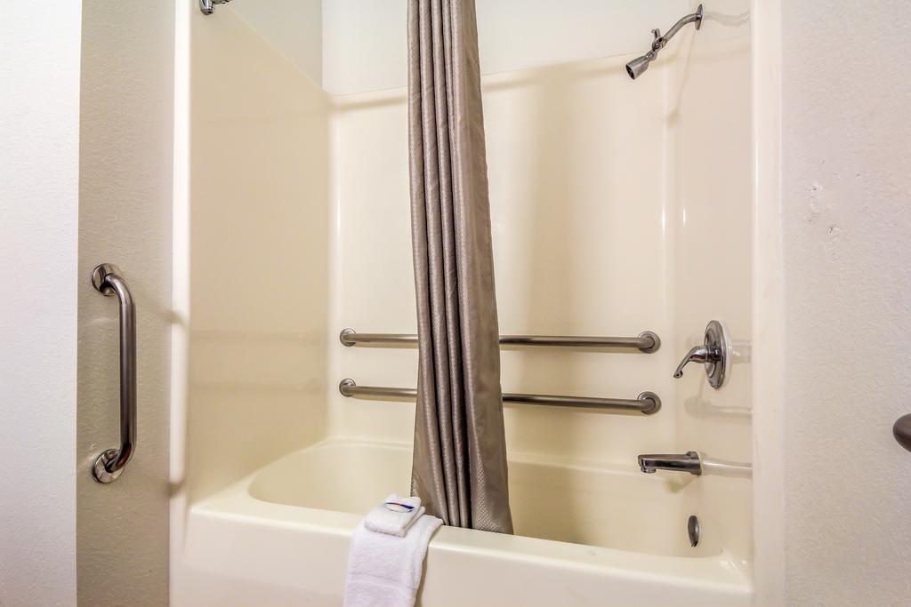 Motel 6 New Braunfels Bagian luar foto